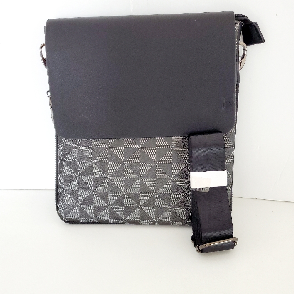 Classic Fashion Men's Black Messenger Expandable Crossbody Shoulder Bag - Picture 4 of 12